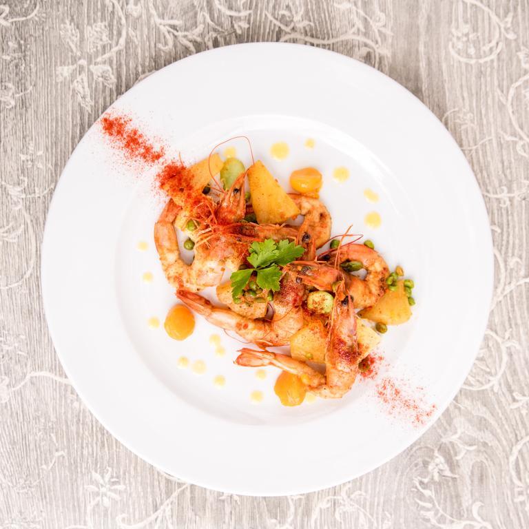 Logis Hotel Restaurant Des Chateaux آزاي لو ريدو المظهر الخارجي الصورة